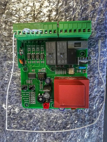 plaketa garage motor